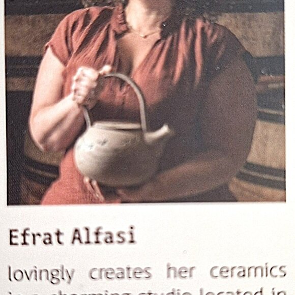 Small 5" Hand Thrown Signed Earth Tones Olive Oil Jug Israel NWT - Picture 10 of 10